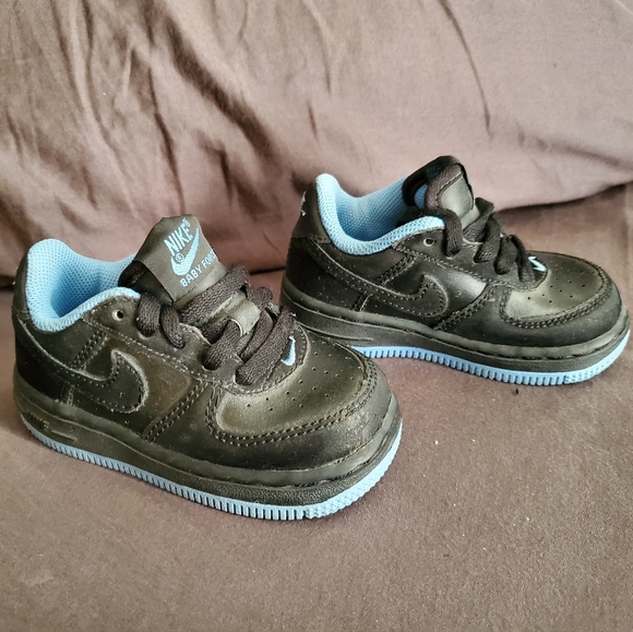 Nike Air Force 1s (baby force 1s) size 5c - Picture 2 of 5